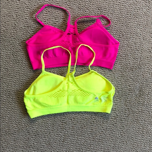 Bras - Picture 2 of 3